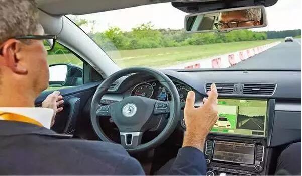 汽車FPC之汽車行業(yè)旳十大汽車科技來襲！！