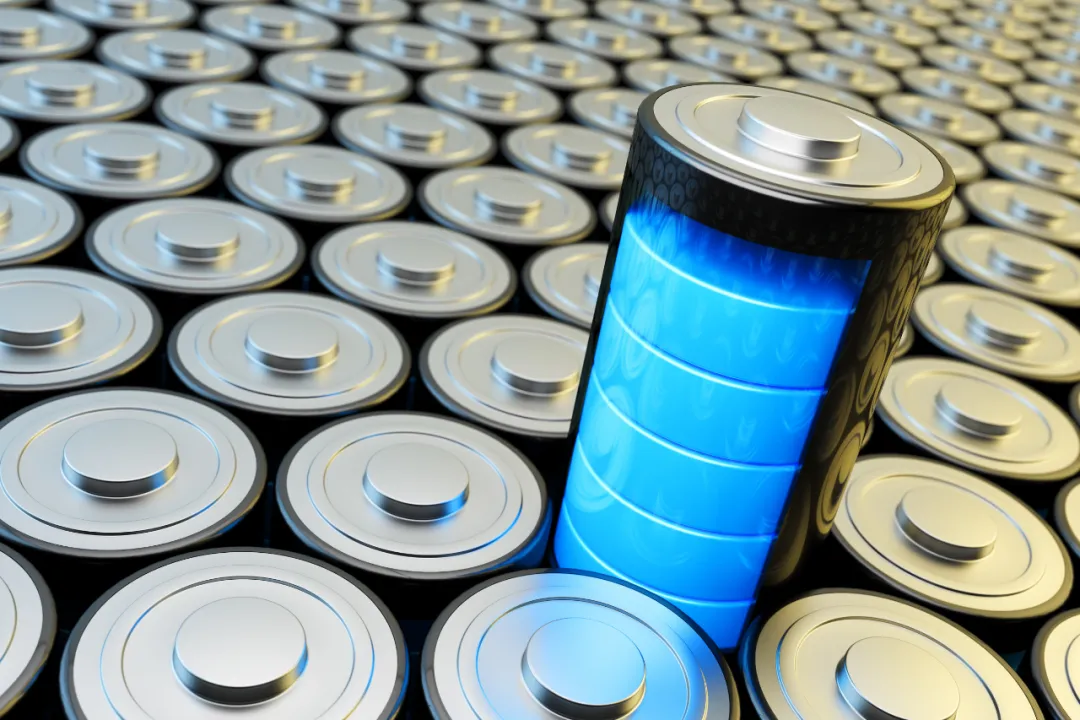 電池FPC之比磷酸鐵鋰還安全？日產(chǎn)公布全固態(tài)電池研發(fā)細(xì)節(jié)